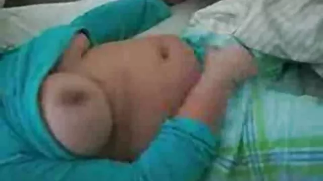 Chica con trenzas es calibrada y xxx hentai sub español monta una polla