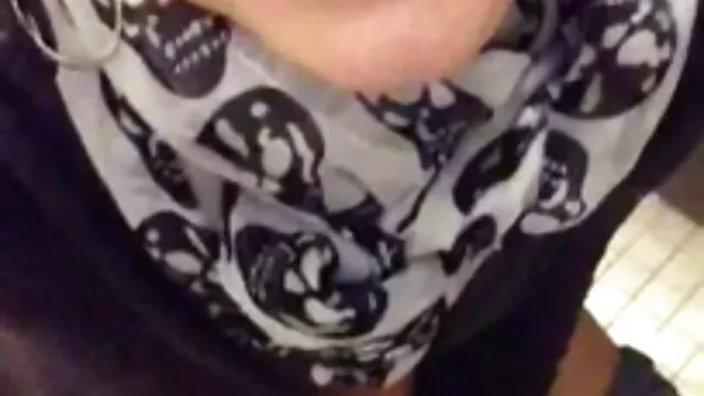 GingerPatch - Linda pelirroja follada sexo subtitulado al español afuera