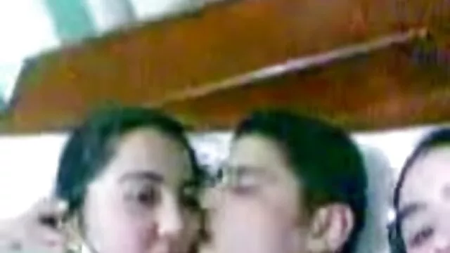 Puta sumisa goth adolescente usado videos de hentai sub español